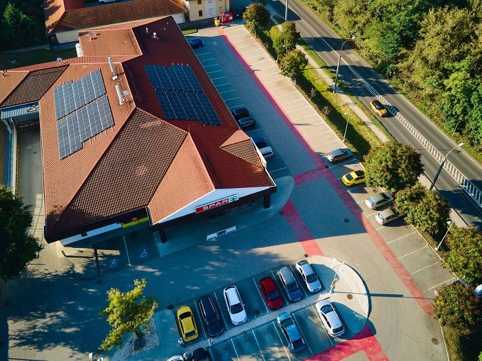 spar napelemes beruházás