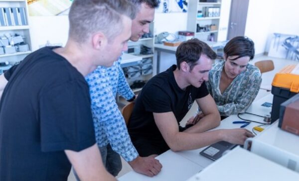 rakétaépítő verseny Szegedi Tudományegyetem hallgatói