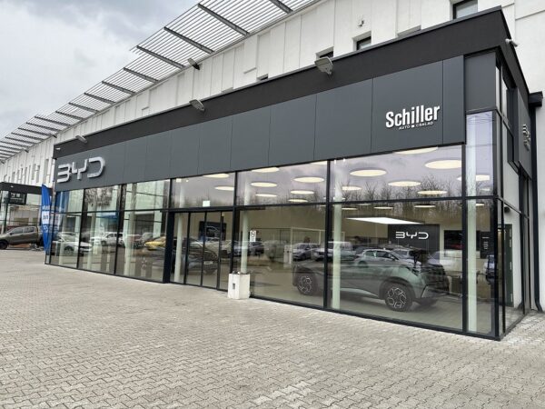 Schiller BYD szalon