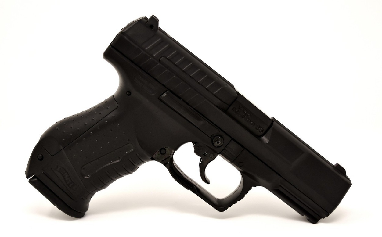 gumilövedékes fegyver