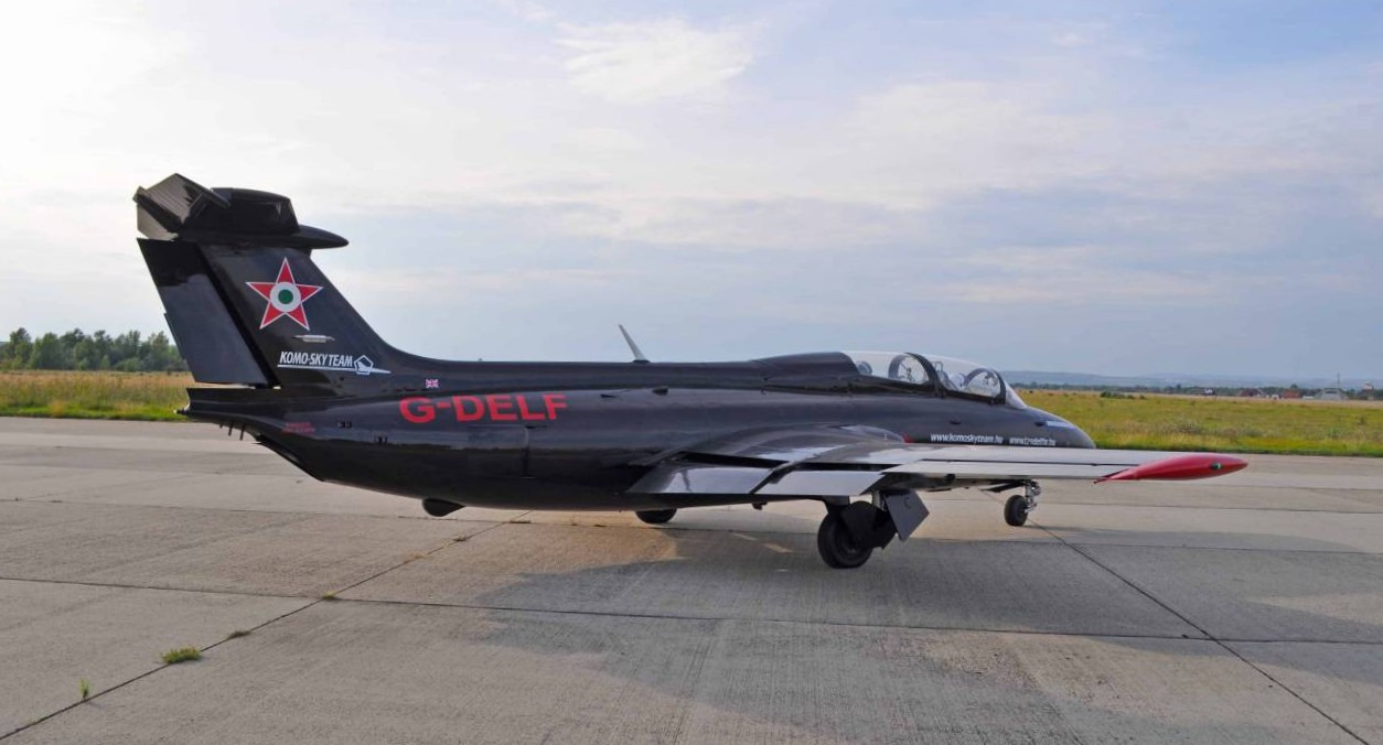 l-29 delfin sugárhajtású repülés élményrepülés