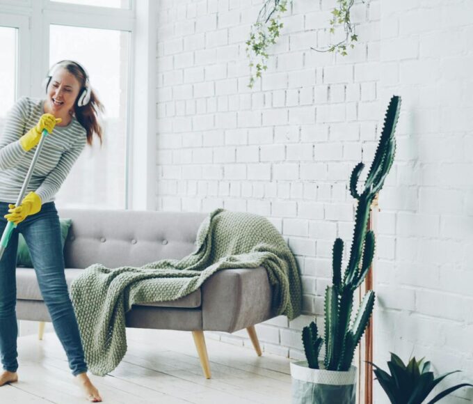 modern padlótisztítás